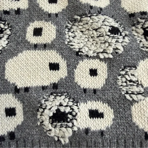THML Gray Cropped Sheep Long Sleeved Sweater Size XS - Picture 4 of 7